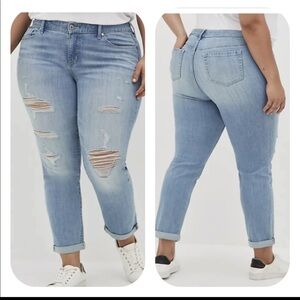Torrid Boyfriend Straight Vintage Stretch Distressed Jeans